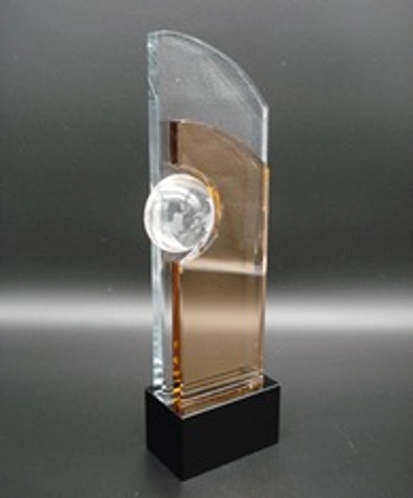 Gold Crystal Trophy  - 9 / 11, Bangalore 24 hrs up to 72 hours / Other Cities 4 to 7 days.